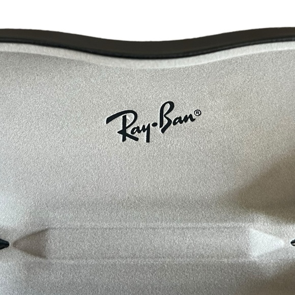 RAY-BAN black case hard eyeglasses case - Picture 5 of 6